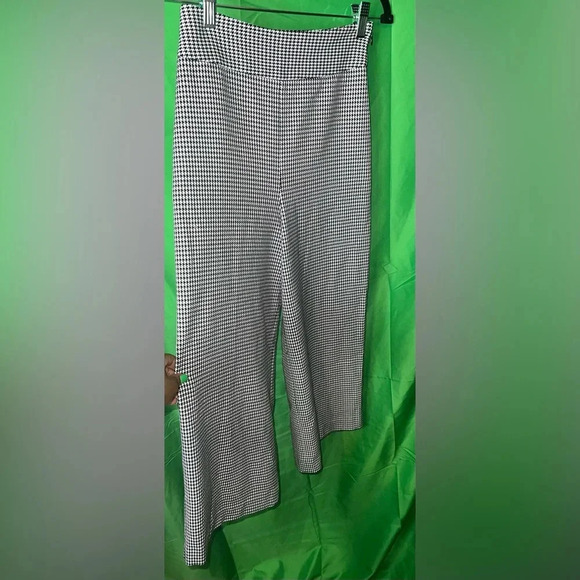 Express Culottes size 0 - Picture 2 of 7